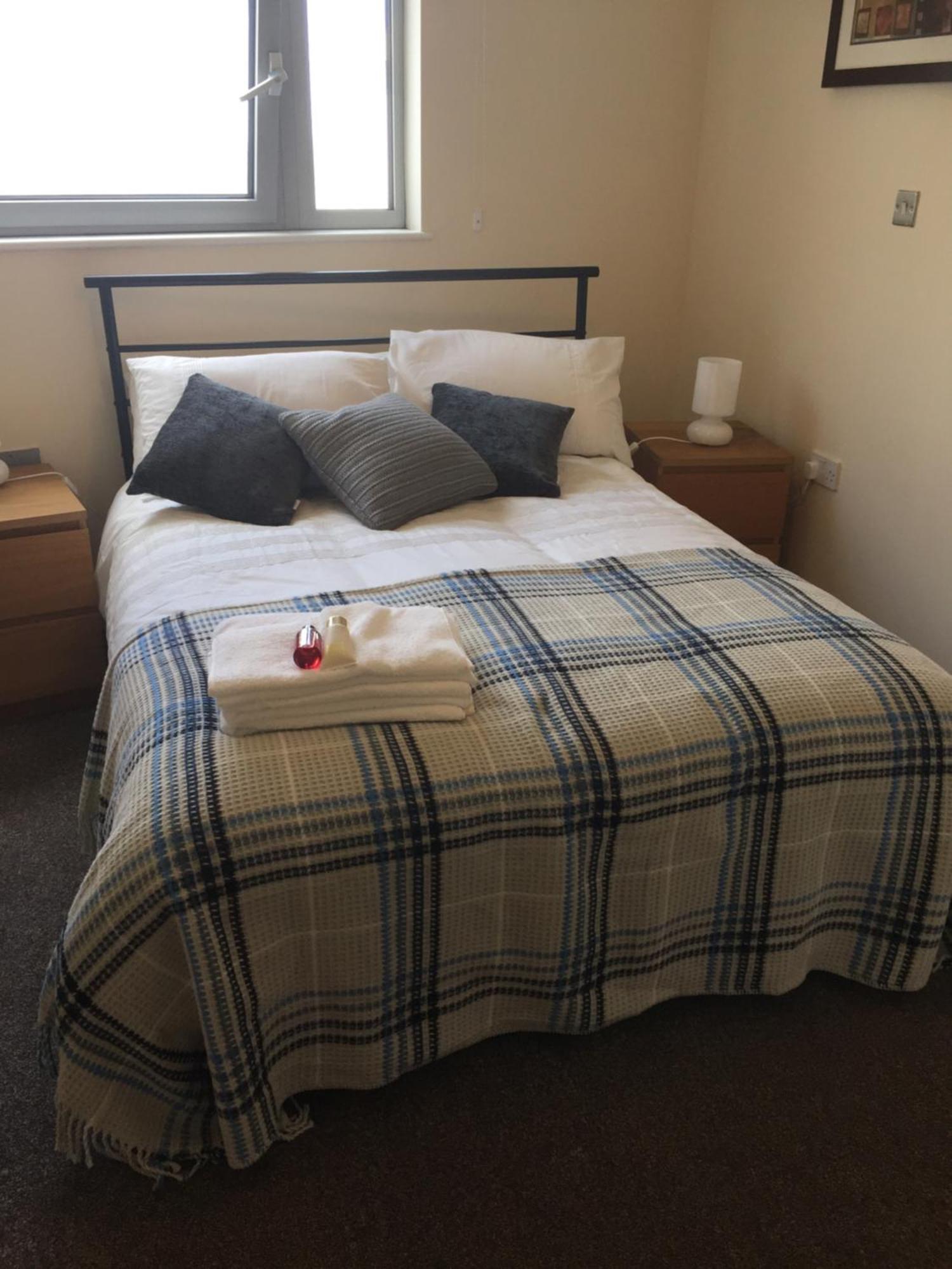 Sky Night Serviced Apartments Cardiff Dış mekan fotoğraf