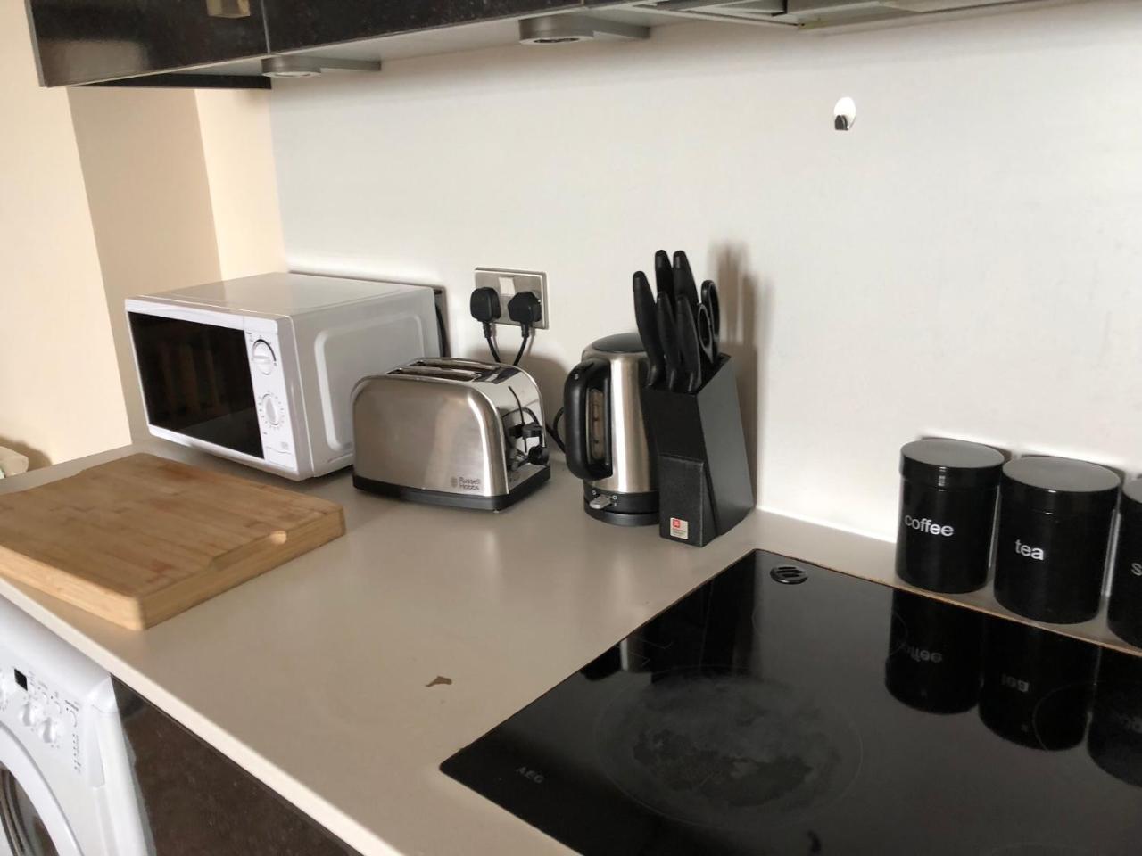 Sky Night Serviced Apartments Cardiff Dış mekan fotoğraf